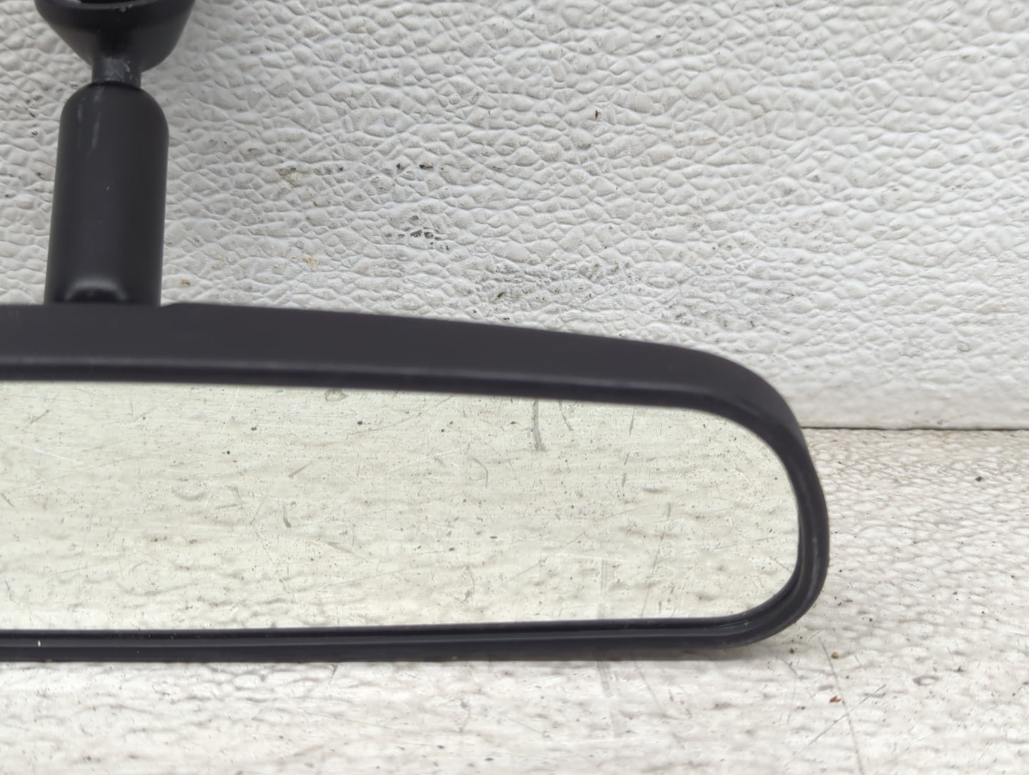 2001-2006 Toyota Camry Interior Rear View Mirror Replacement OEM P/N:E8031681 E8011681 Fits OEM Used Auto Parts - Oemusedaut