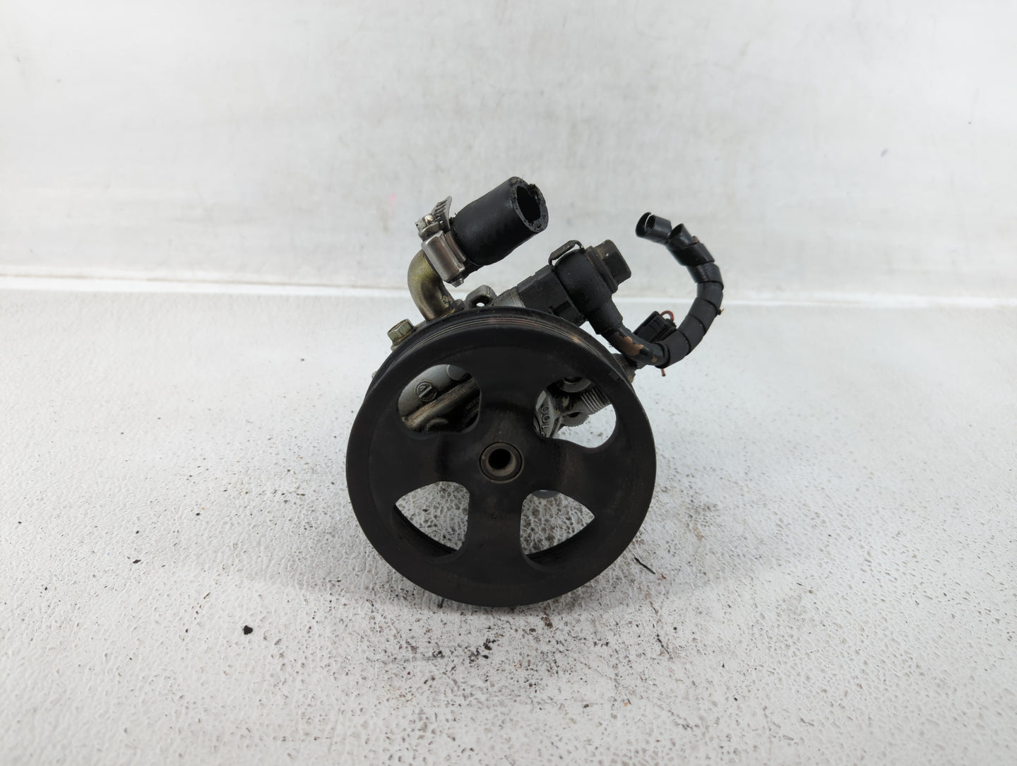 2002-2006 Toyota Camry Car Starter Motor Solenoid OEM P/N:CC-058273 Fits Fits 2002 2003 2004 2005 2006 2007 OEM Used Auto Pa