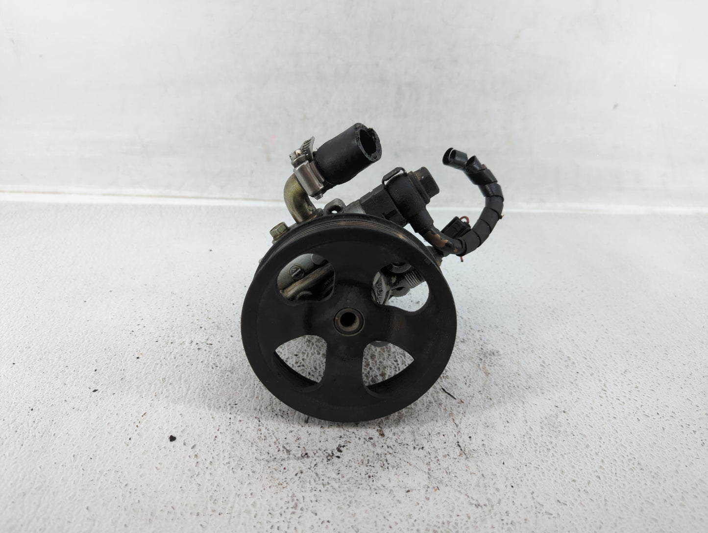 2002-2006 Toyota Camry Car Starter Motor Solenoid OEM P/N:CC-058273 Fits Fits 2002 2003 2004 2005 2006 2007 OEM Used Auto Pa