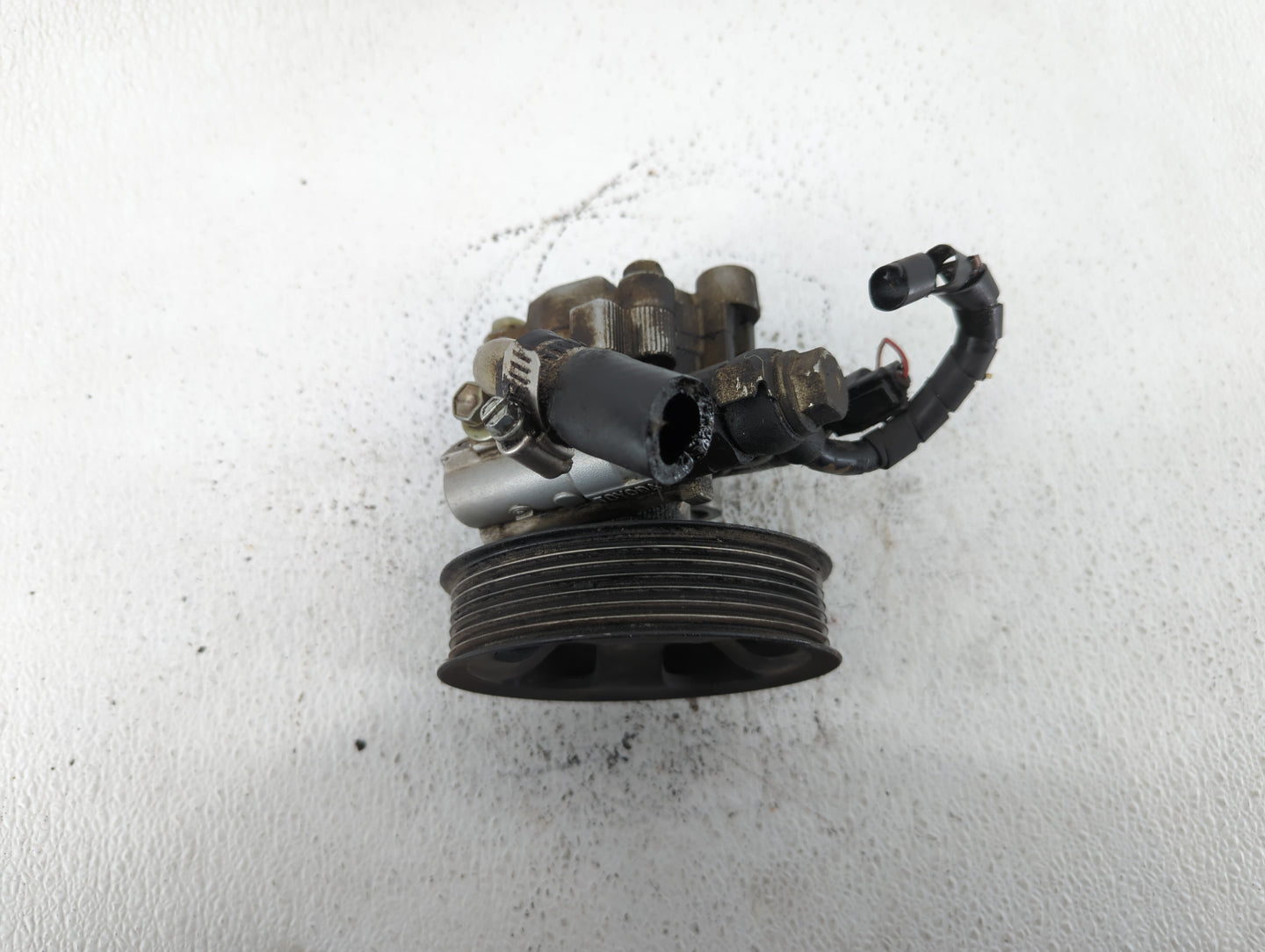 2002-2006 Toyota Camry Car Starter Motor Solenoid OEM P/N:CC-058273 Fits Fits 2002 2003 2004 2005 2006 2007 OEM Used Auto Pa