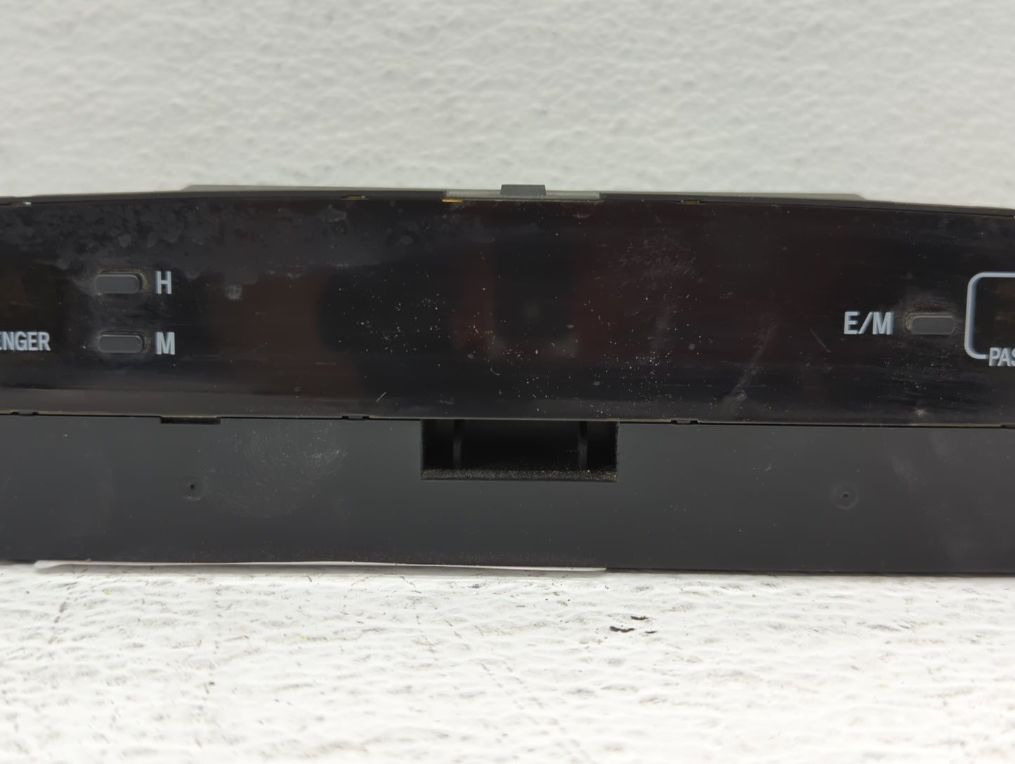 2004-2006 Toyota Camry Information Display Screen - Oemusedautoparts1.com