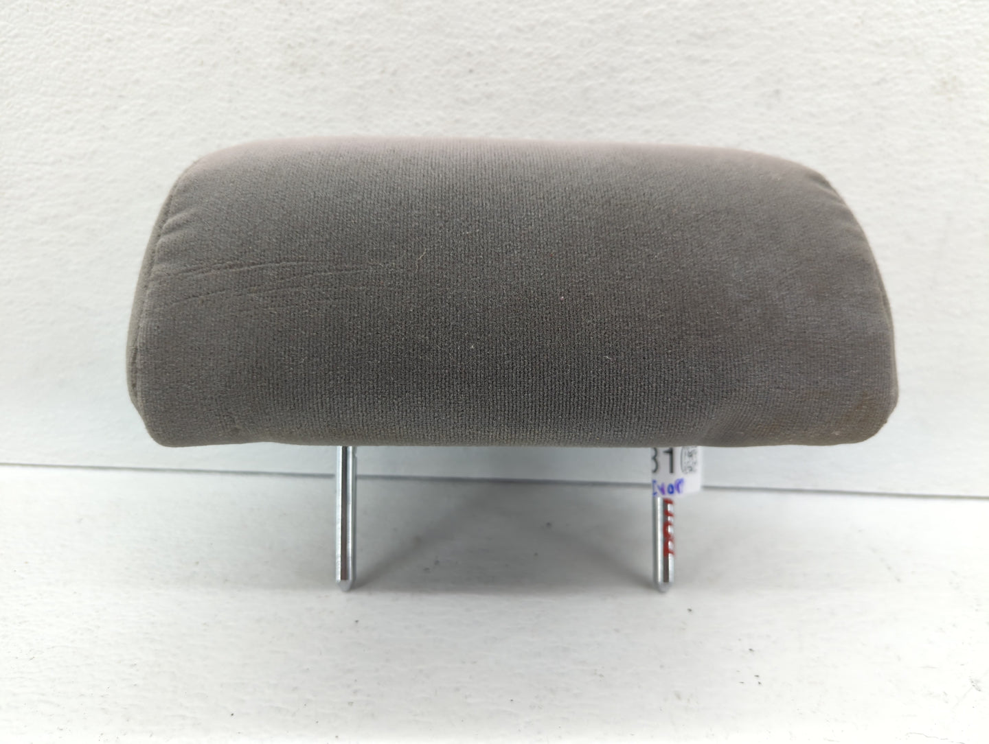 2004-2006 Toyota Camry Headrest Head Rest Front Driver Passenger Seat Fits Fits 2004 2005 2006 OEM Used Auto Parts - Oemused