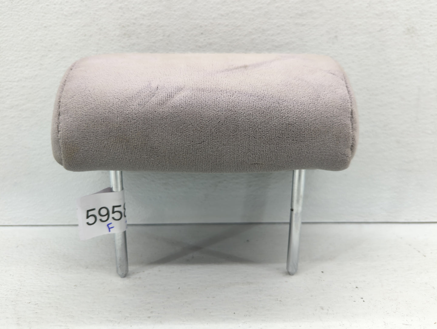 2004-2006 Toyota Camry Headrest Head Rest Front Driver Passenger Seat Fits Fits 2004 2005 2006 OEM Used Auto Parts - Oemused