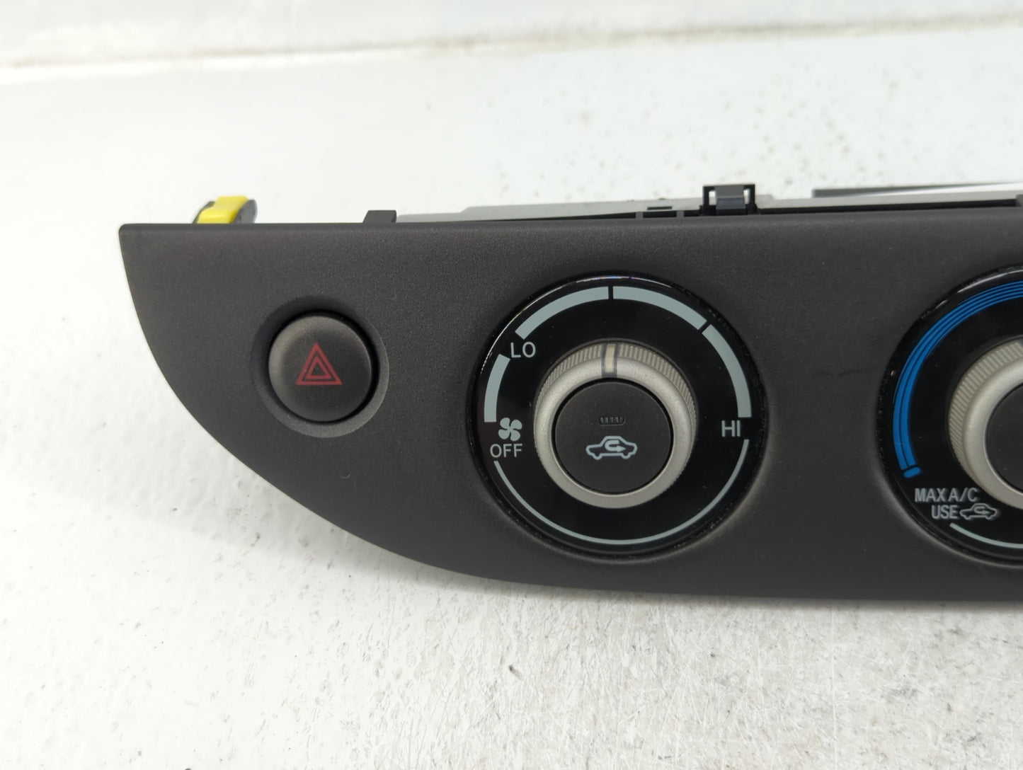 2002-2006 Toyota Camry Climate Control Module Temperature AC/Heater Replacement P/N:146430-9423 55900-33500 Fits OEM Used Au