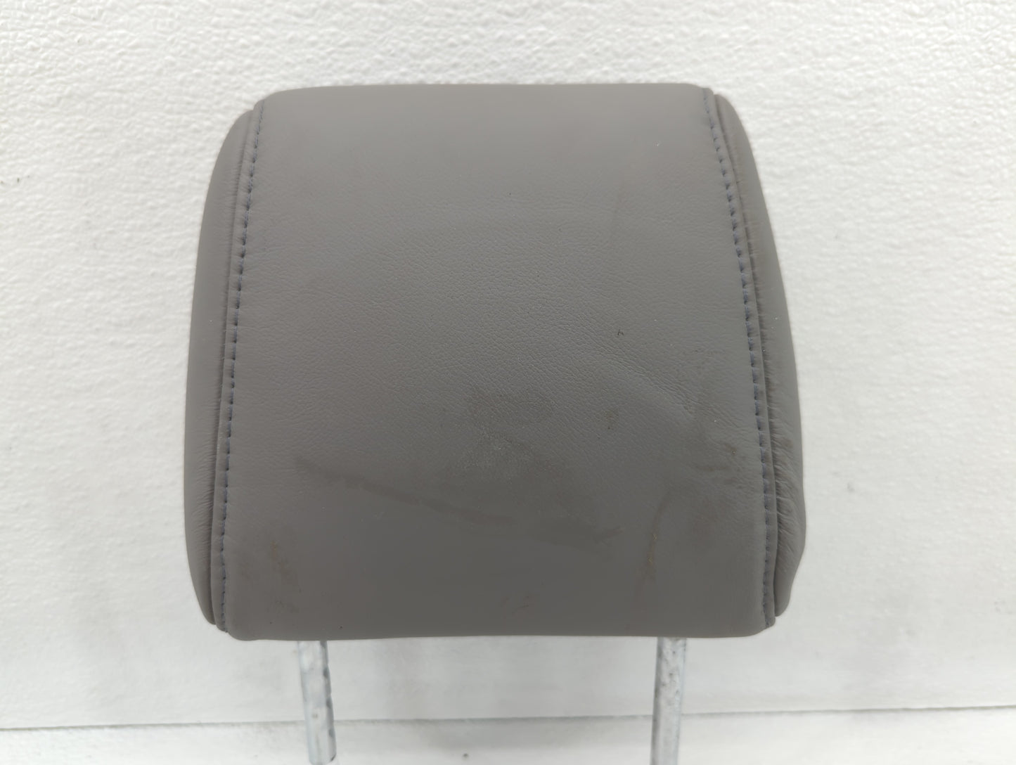 2004-2006 Toyota Camry Headrest Head Rest Front Driver Passenger Seat - Oemusedautoparts1.com