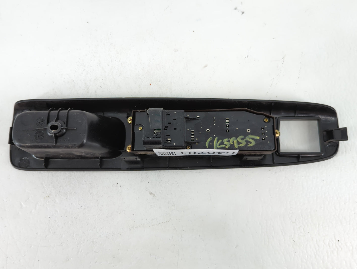 2002-2006 Toyota Camry Master Power Window Switch Replacement Driver Side Left P/N:LH 74232-AA050 Fits OEM Used Auto Parts -