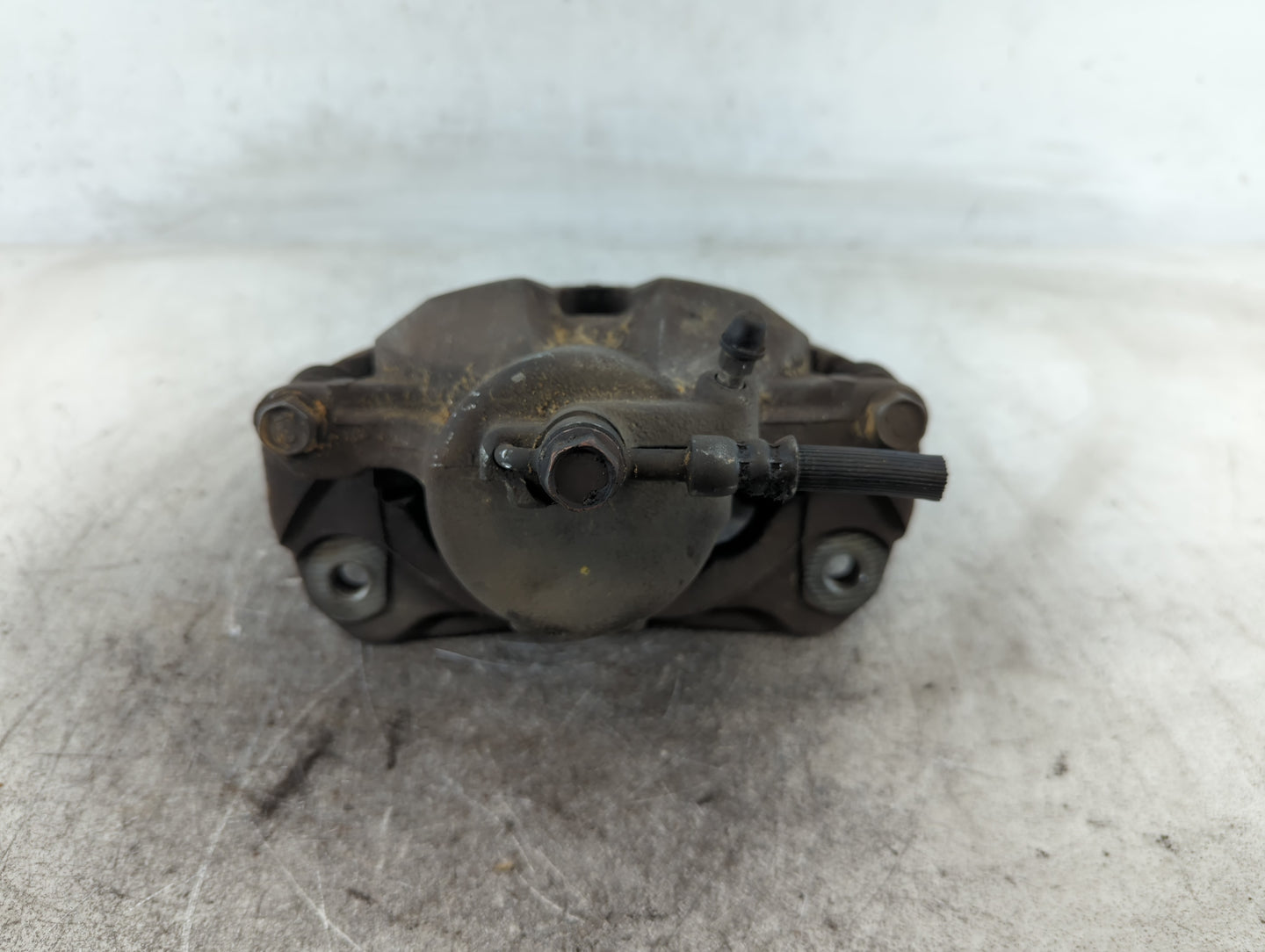 2002-2006 Toyota Camry Front Driver Left Brake Caliper - Oemusedautoparts1.com