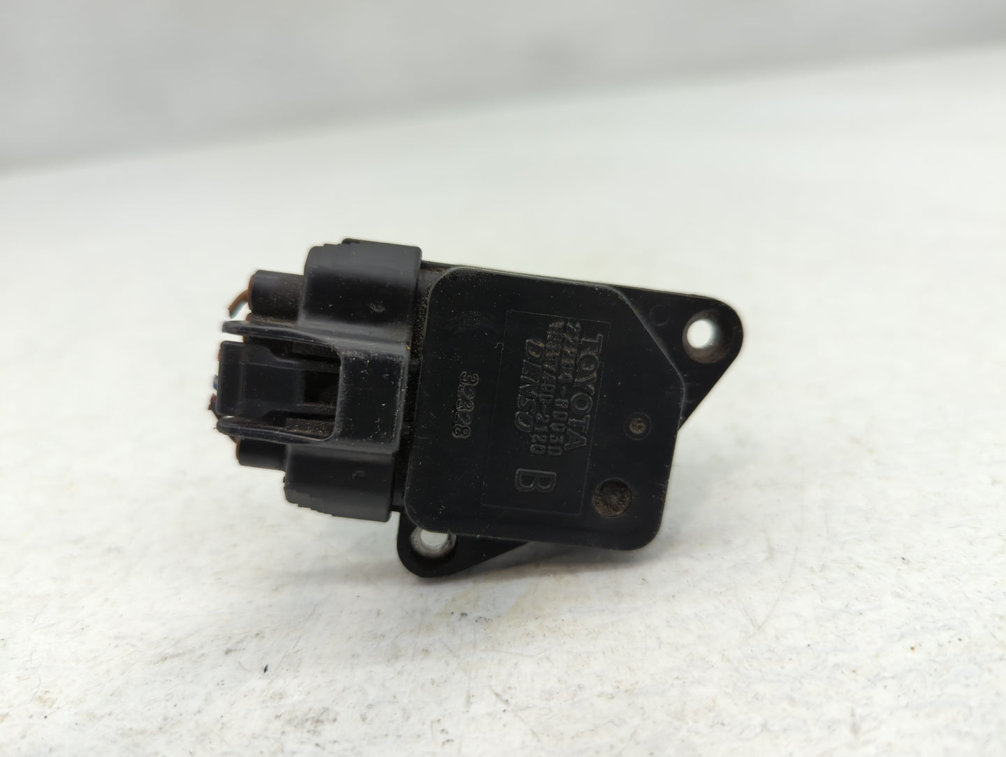 2002-2006 Toyota Camry Mass Air Flow Meter Maf - Oemusedautoparts1.com
