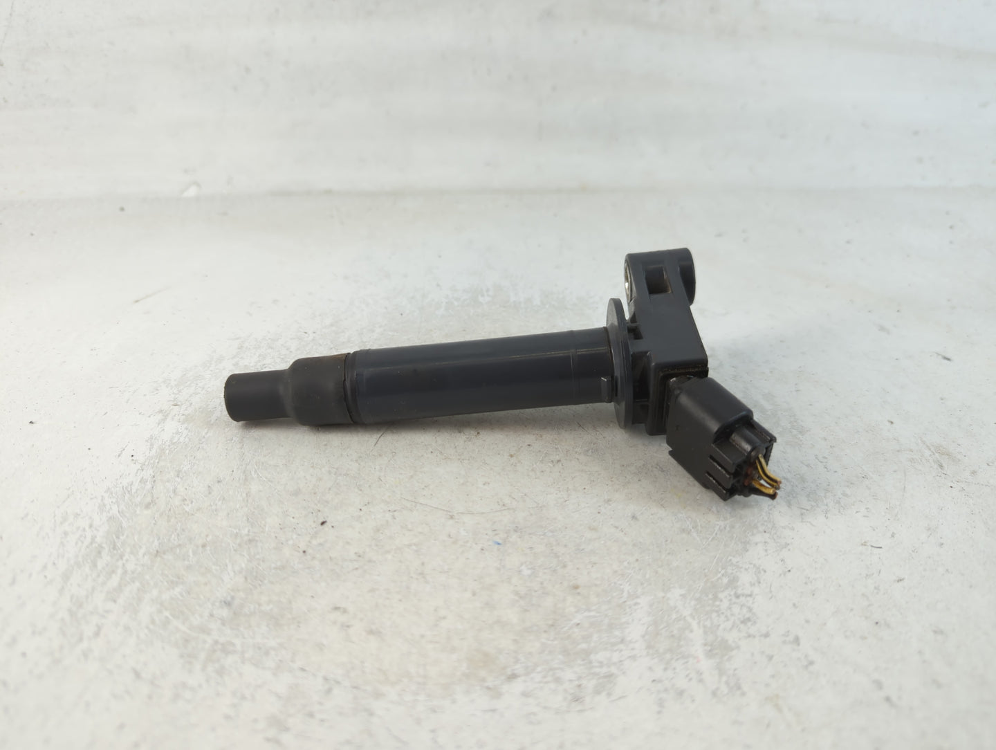 2002-2009 Toyota Camry Ignition Coil Igniter Pack - Oemusedautoparts1.com
