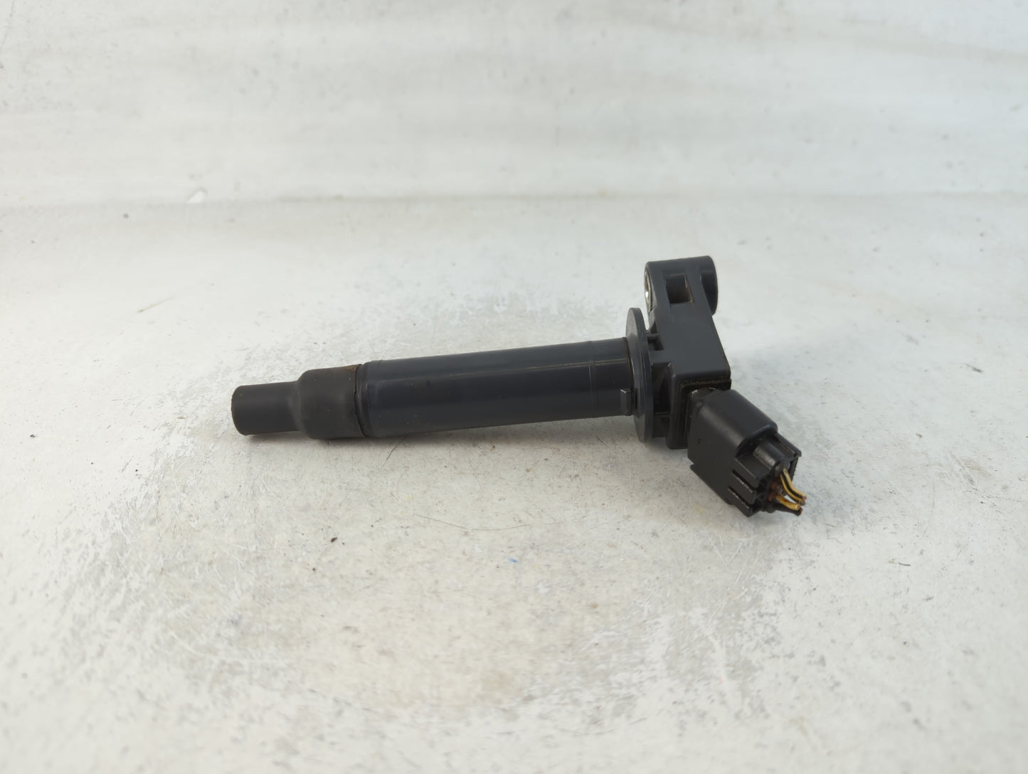 2002-2009 Toyota Camry Ignition Coil Igniter Pack - Oemusedautoparts1.com