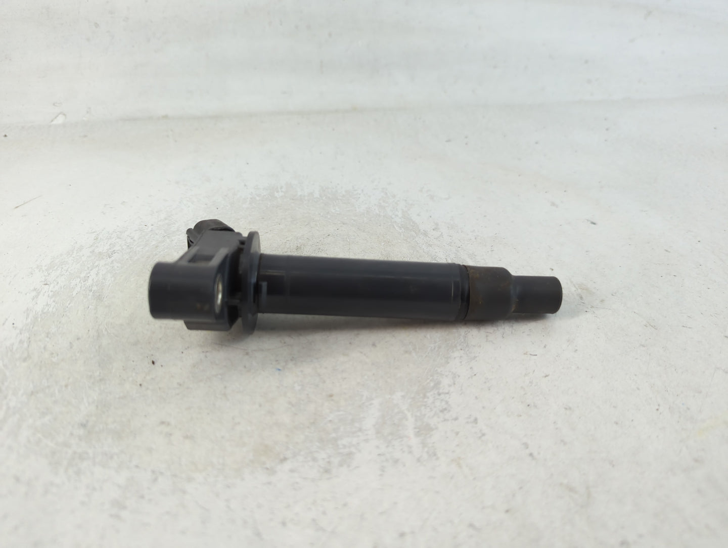 2002-2009 Toyota Camry Ignition Coil Igniter Pack - Oemusedautoparts1.com
