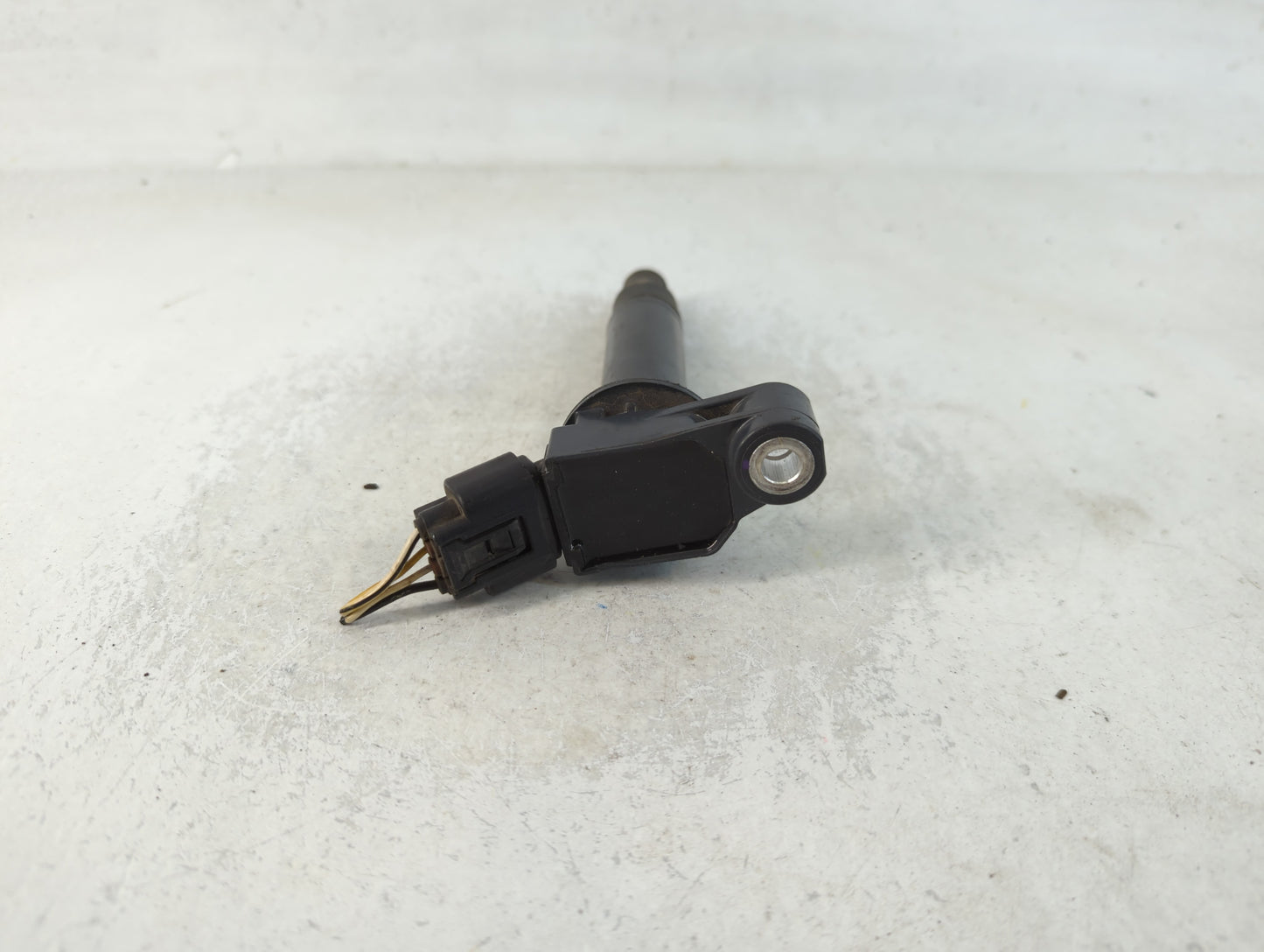 2002-2009 Toyota Camry Ignition Coil Igniter Pack - Oemusedautoparts1.com