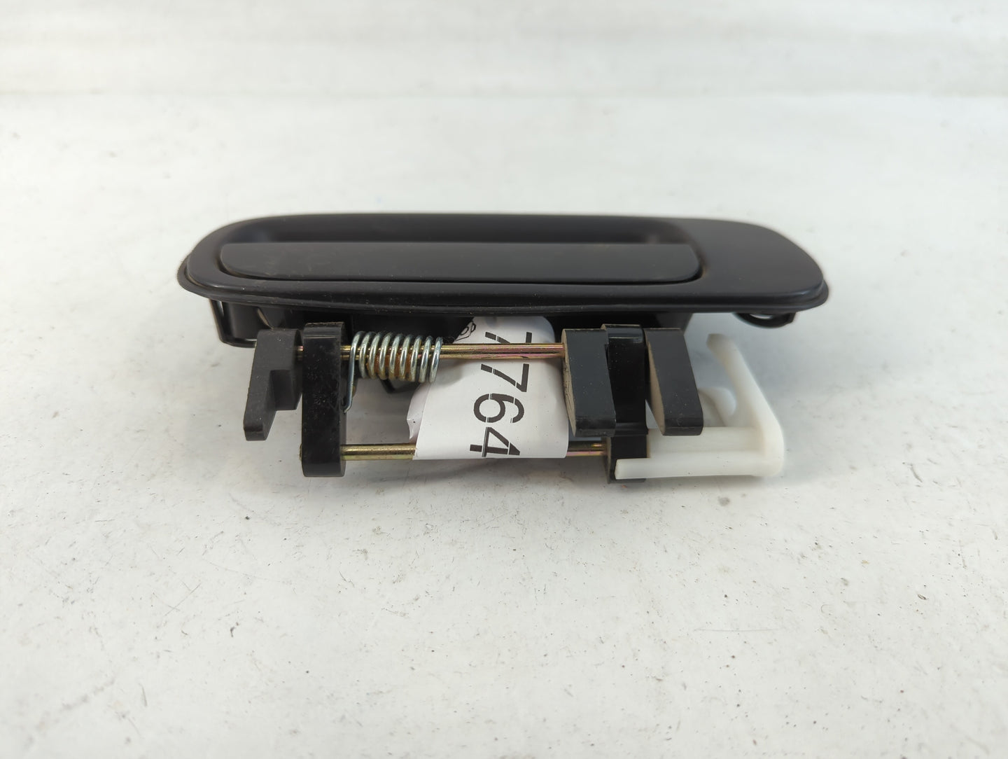 2002 Toyota Camry Passenger Front Right Door Handle Exterior Assembly 776472 - Oemusedautoparts1.com