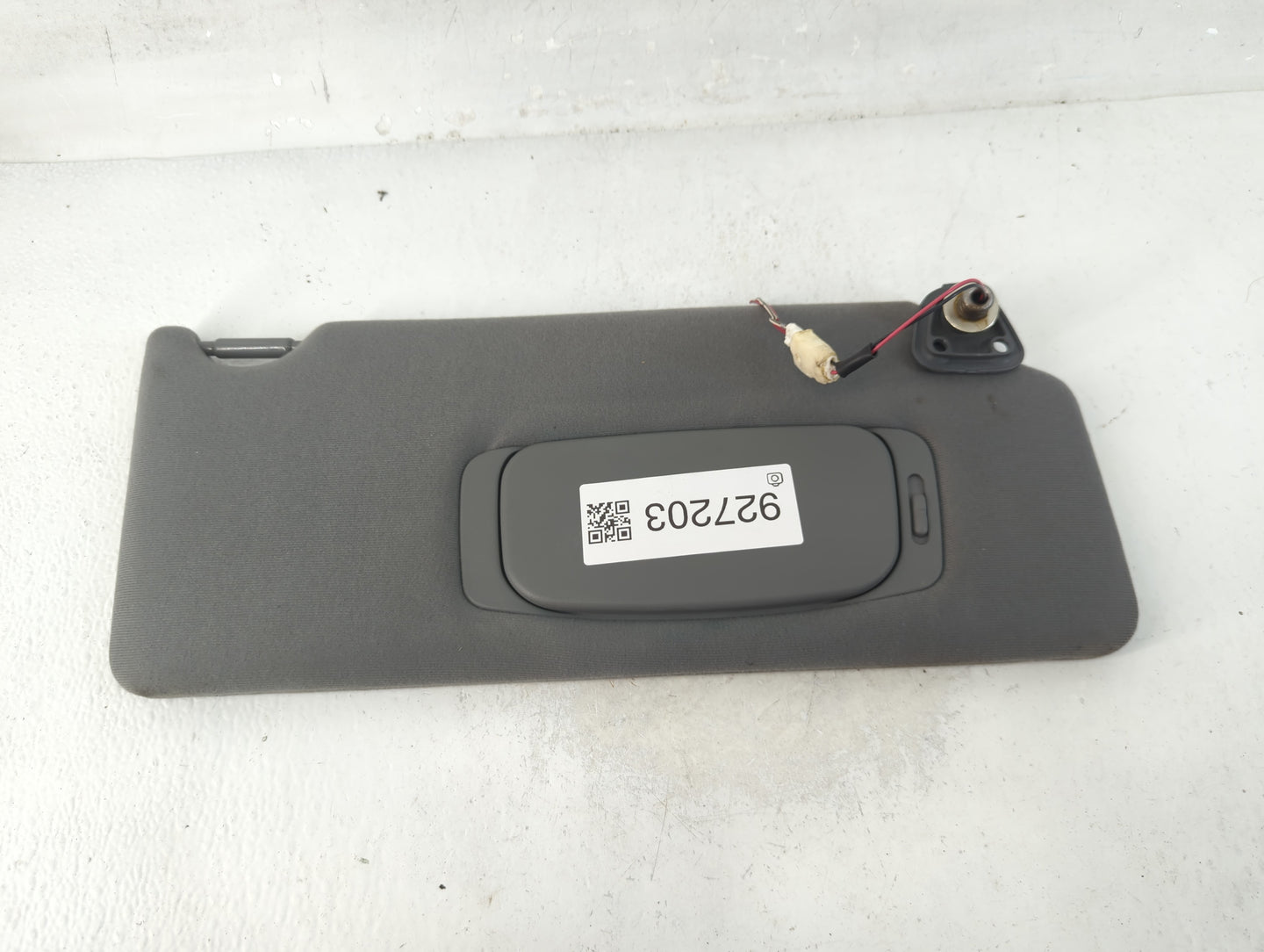 2002-2006 Toyota Camry Sun Visor Shade Replacement Passenger Right Mirror Fits Fits 2002 2003 2004 2005 2006 OEM Used Auto P