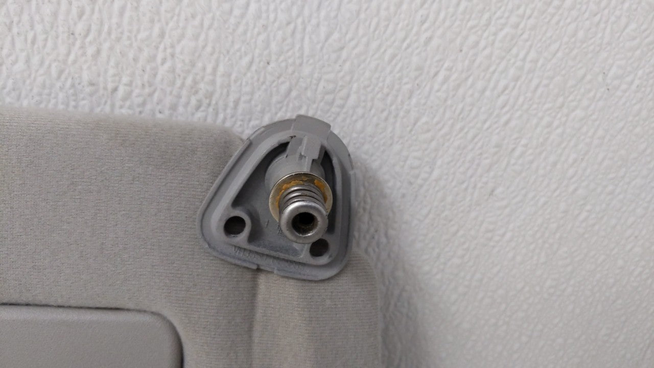 2002-2006 Toyota Camry Sun Visor Shade Replacement Passenger Right Mirror Fits Fits 2002 2003 2004 2005 2006 OEM Used Auto P