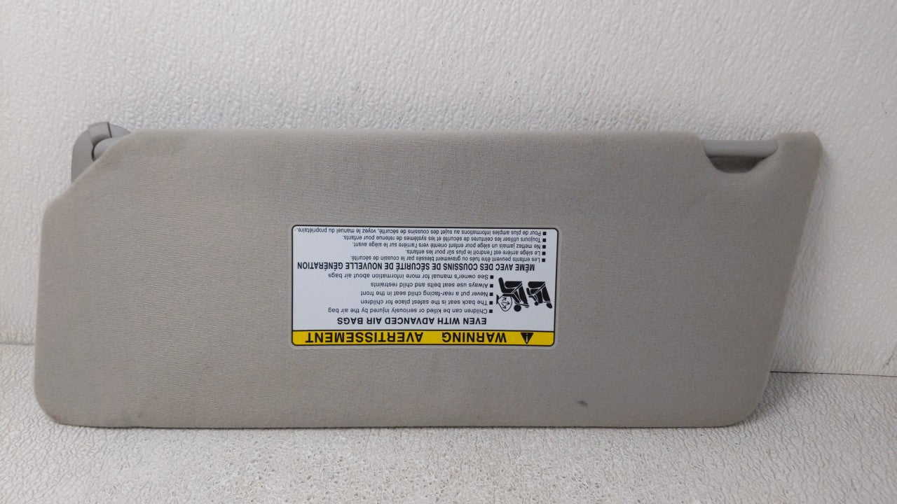 2002-2006 Toyota Camry Sun Visor Shade Replacement Passenger Right Mirror Fits Fits 2002 2003 2004 2005 2006 OEM Used Auto P