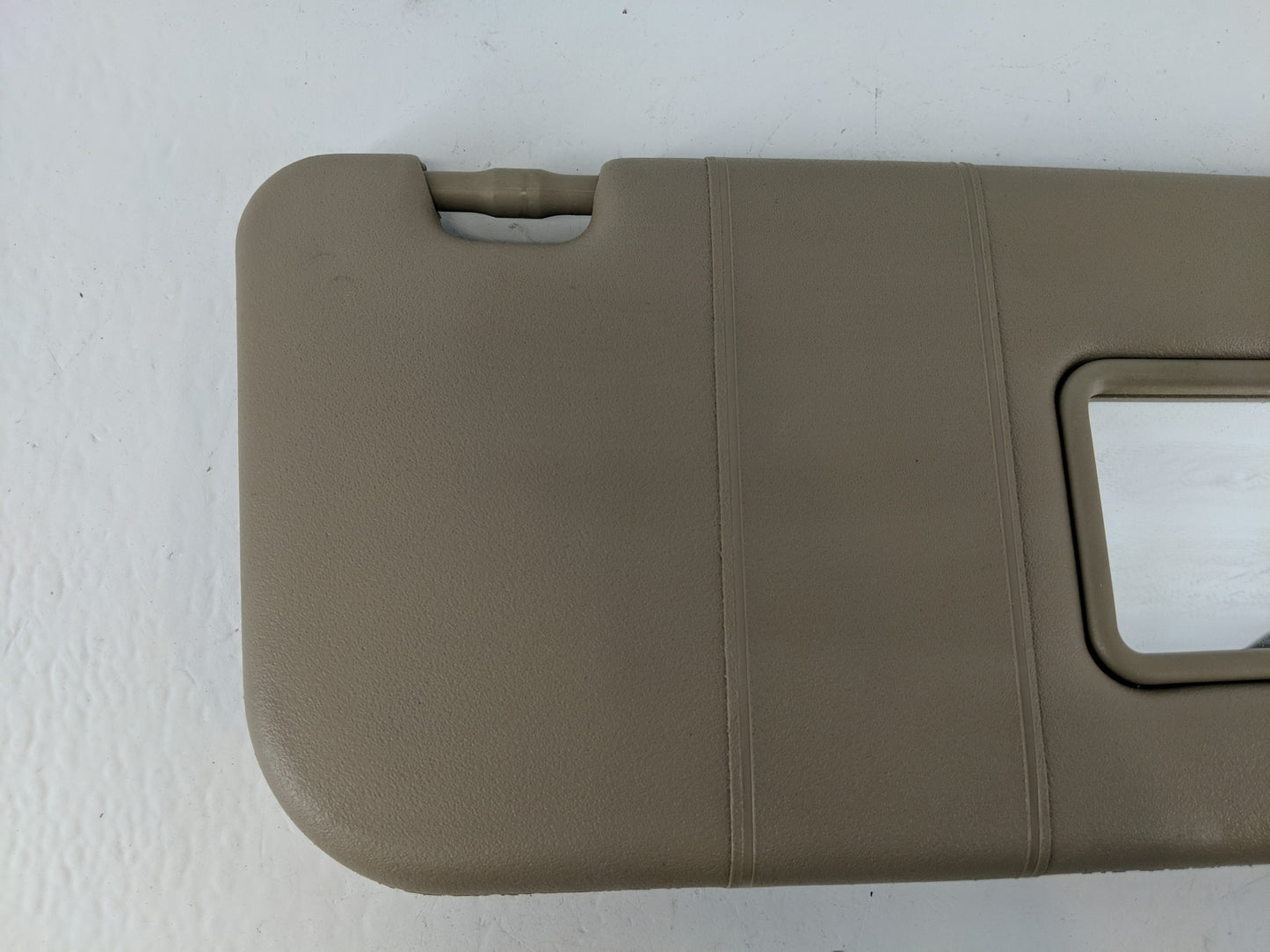 2005-2008 Toyota Corolla Sun Visor Shade Replacement Passenger Right Mirror Fits Fits 2005 2006 2007 2008 OEM Used Auto Part