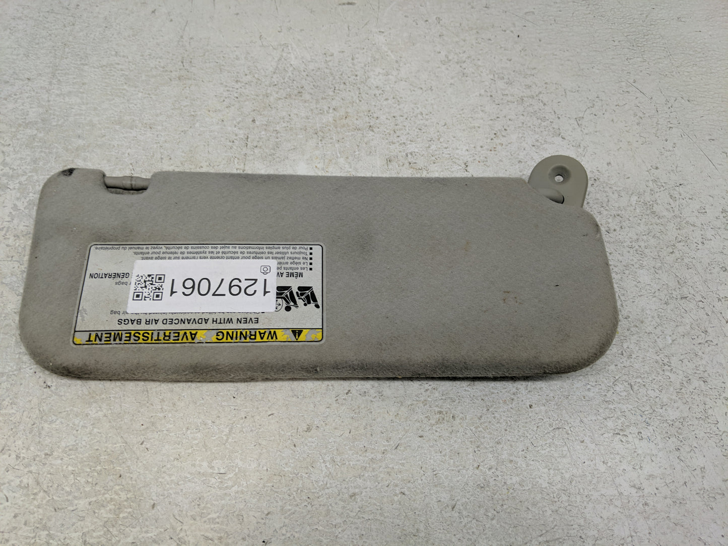 2005-2008 Toyota Corolla Sun Visor Shade Replacement Driver Left Mirror Fits Fits 2005 2006 2007 2008 OEM Used Auto Parts - 