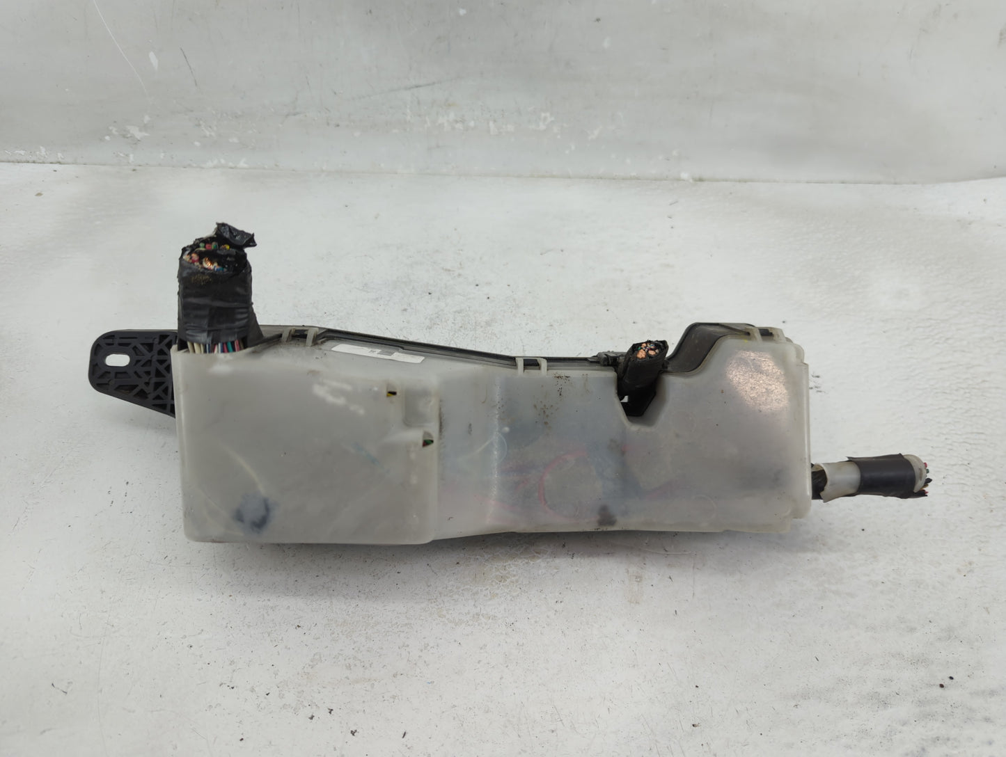 2004-2008 Toyota Corolla Fusebox Fuse Box Panel Relay Module P/N:82662-02110 Fits Fits 2004 2005 2006 2007 2008 OEM Used Aut