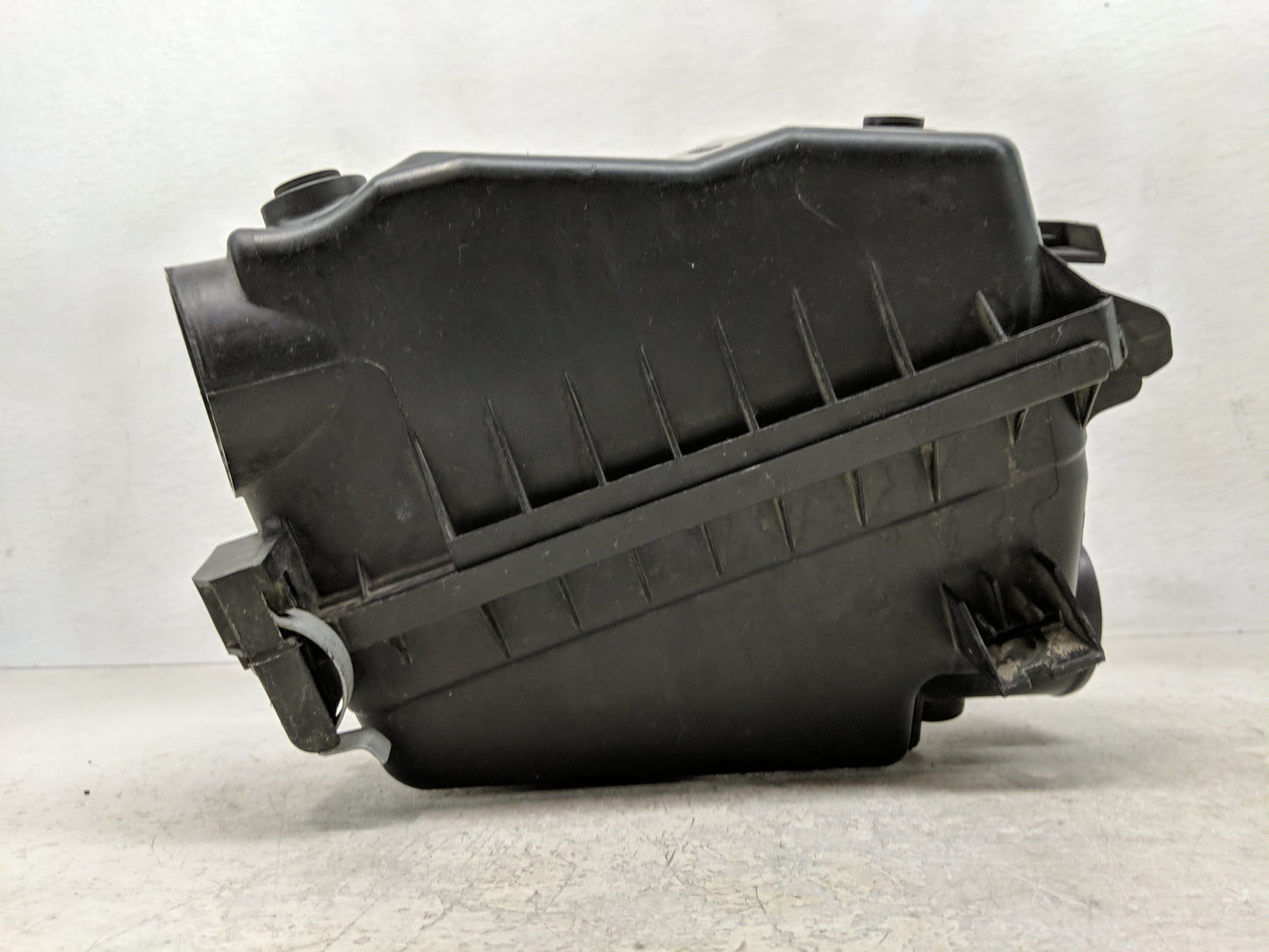 2002-2008 Toyota Corolla Air Cleaner Intake-duct Hose Tube - Oemusedautoparts1.com