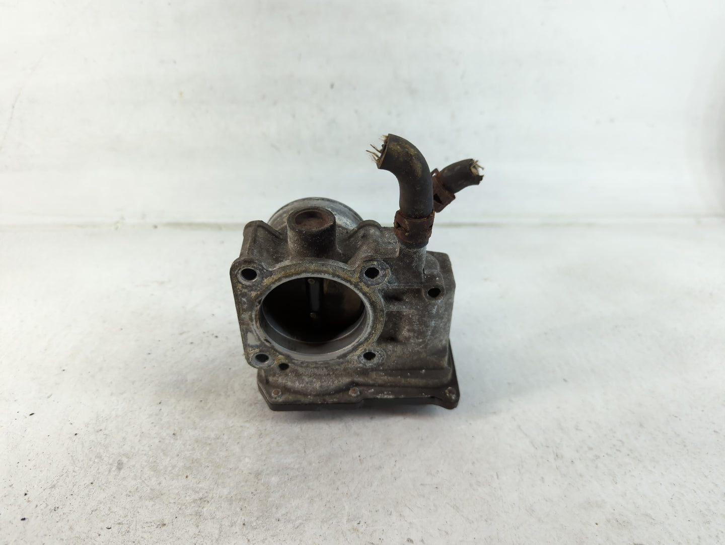 2005-2008 Toyota Corolla Throttle Body P/N:22030-0D031 Fits Fits 2005 2006 2007 2008 OEM Used Auto Parts - Oemusedautoparts1