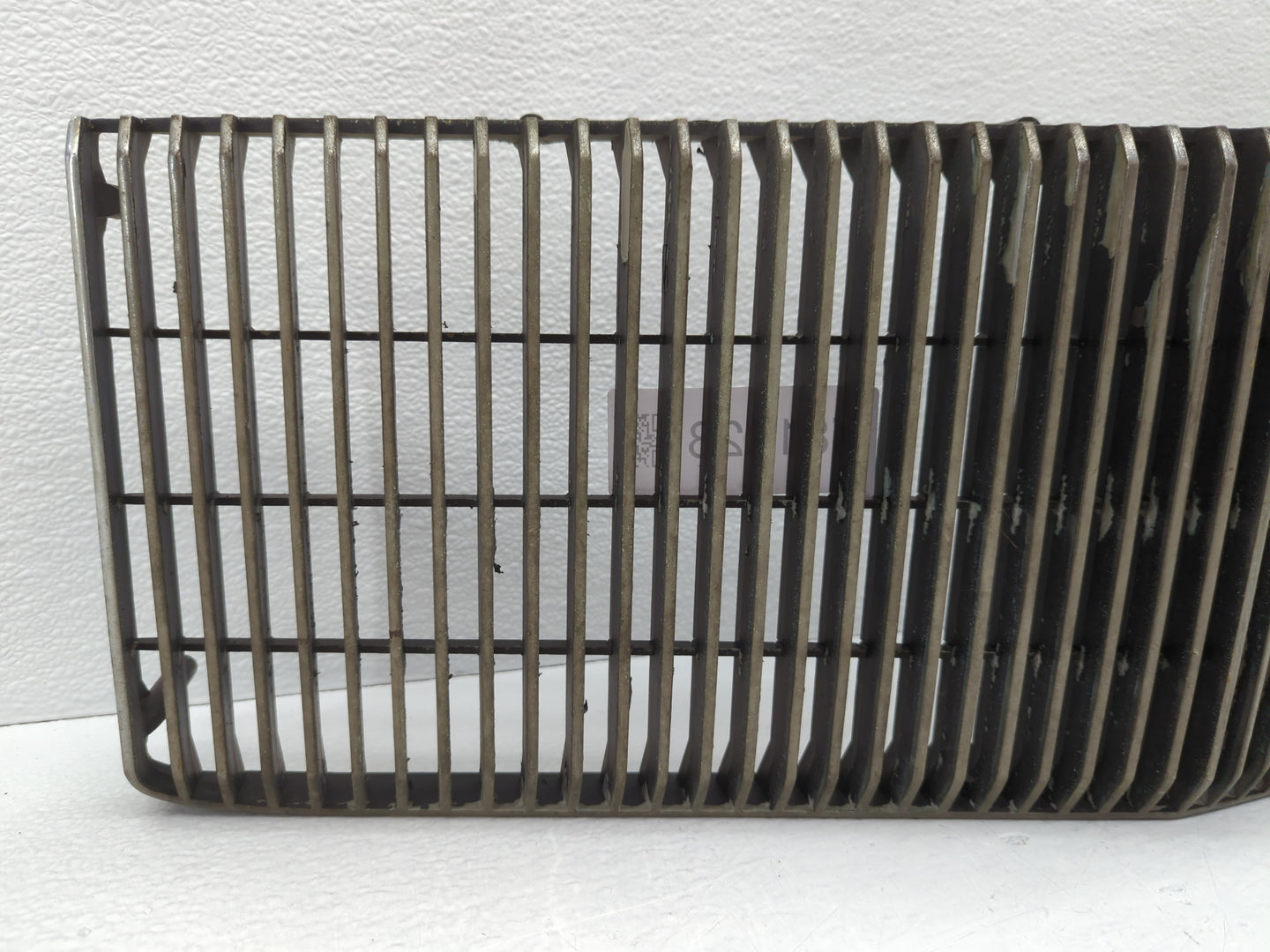2004-2008 Toyota Corolla Front Grille Bumper Not Included - Oemusedautoparts1.com