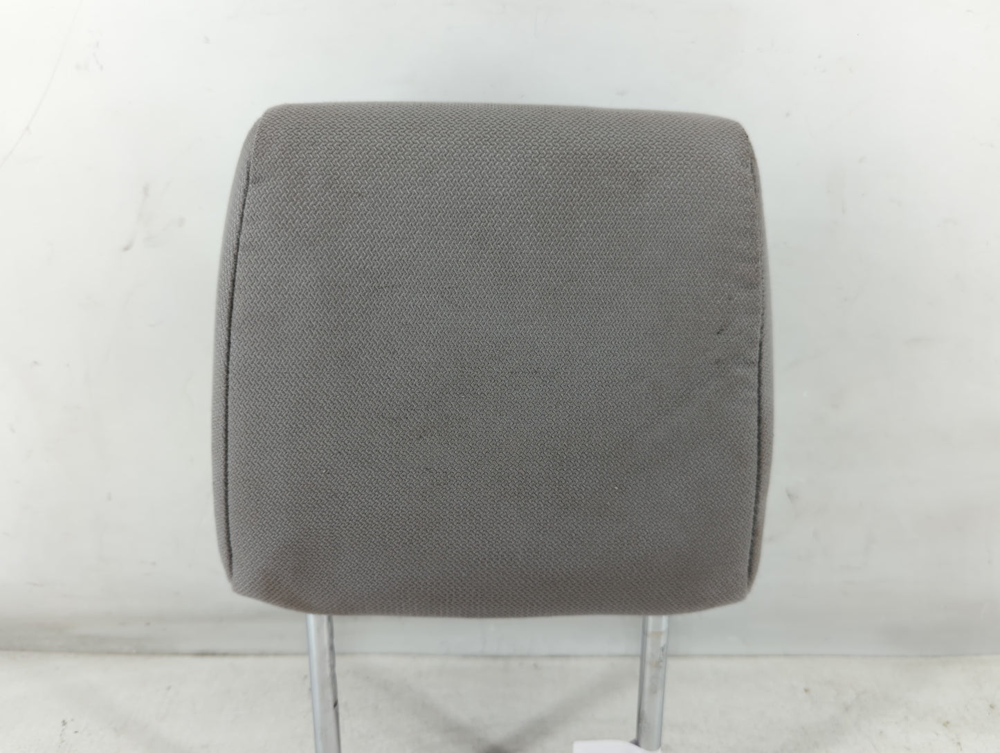 2004-2007 Toyota Highlander Headrest Head Rest Front Driver Passenger Seat Fits Fits 2004 2005 2006 2007 OEM Used Auto Parts