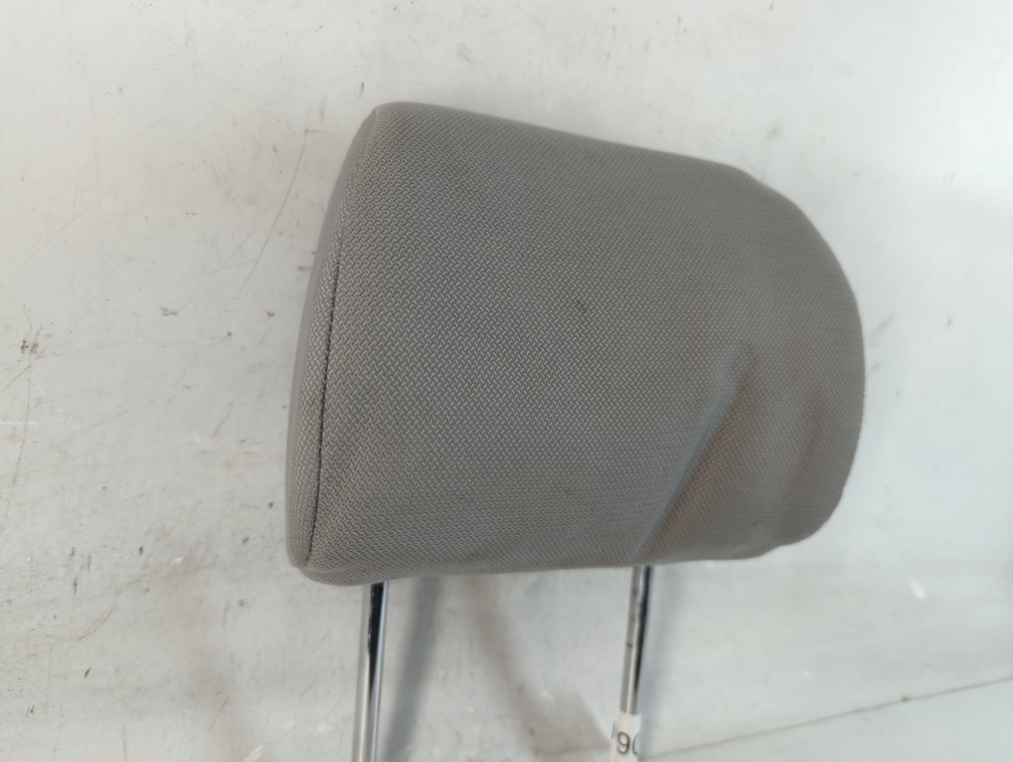 2004-2007 Toyota Highlander Headrest Head Rest Front Driver Passenger Seat Fits Fits 2004 2005 2006 2007 OEM Used Auto Parts
