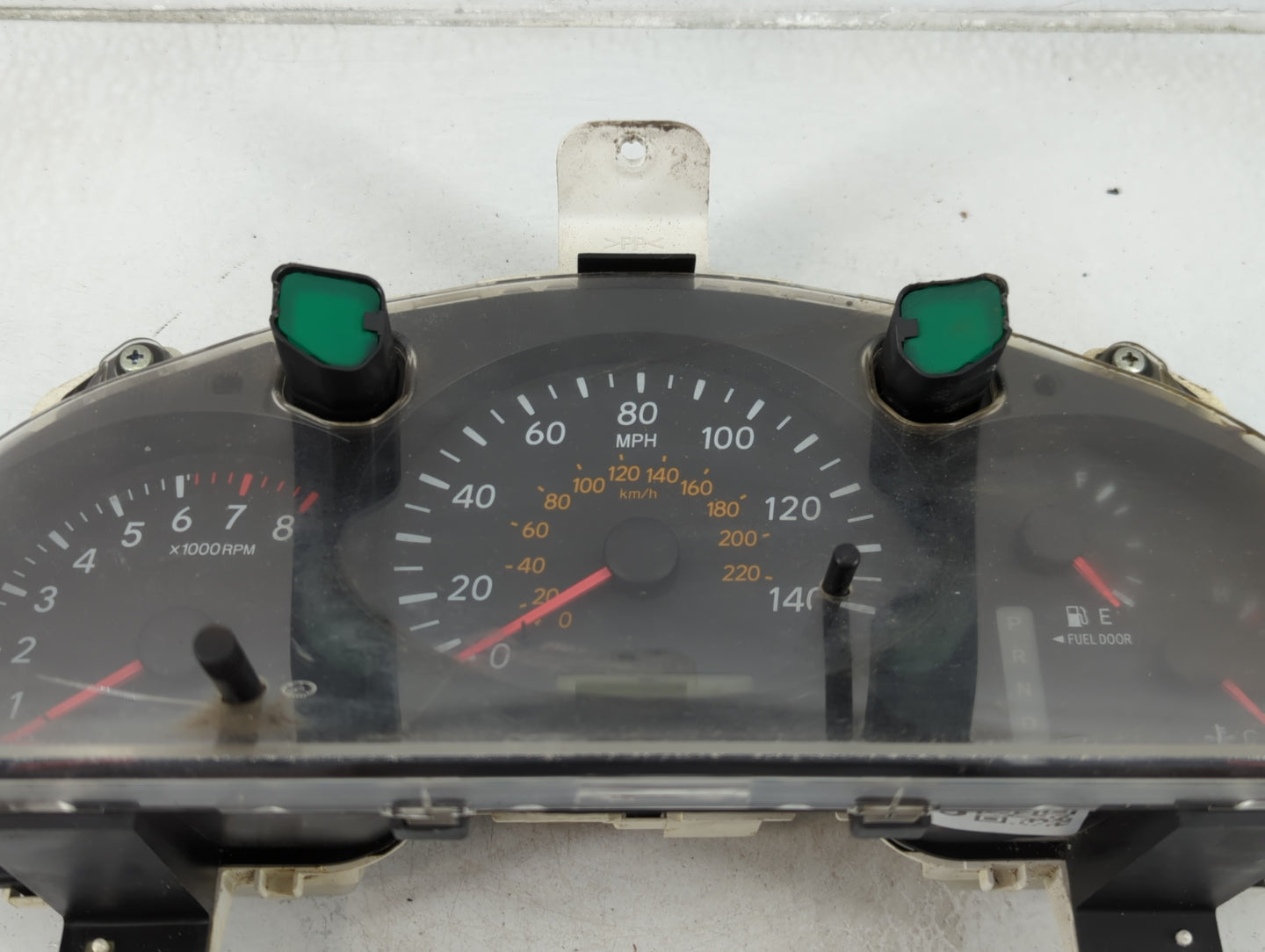 2004-2007 Toyota Highlander Instrument Cluster Speedometer Gauges Fits Fits 2004 2005 2006 2007 OEM Used Auto Parts - Oemuse