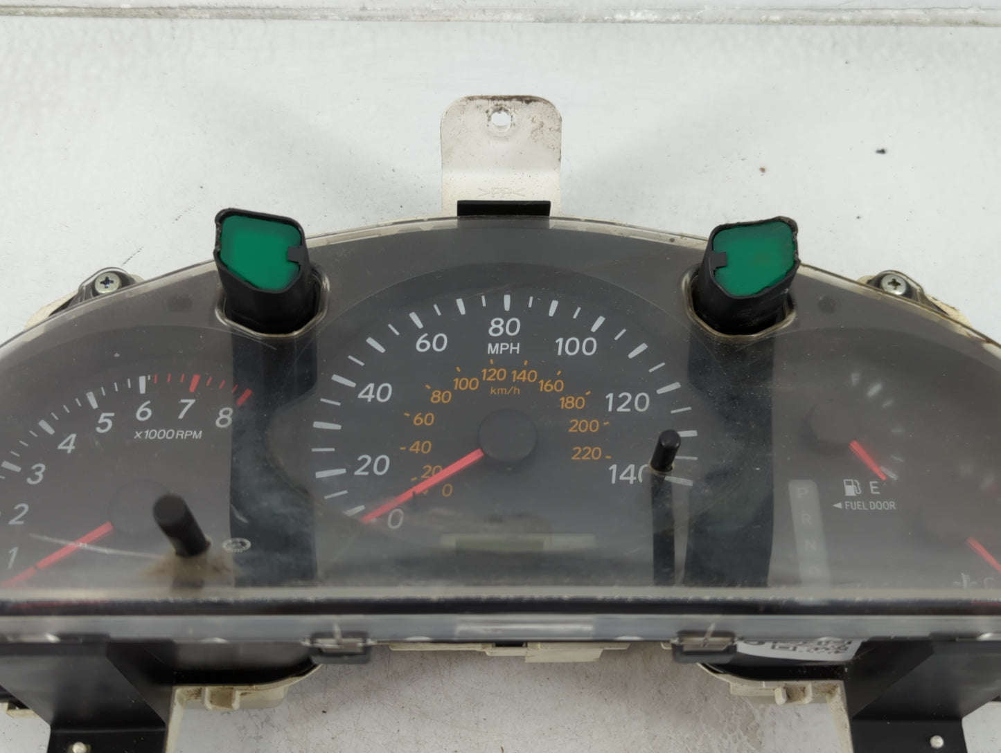 2004-2007 Toyota Highlander Instrument Cluster Speedometer Gauges Fits Fits 2004 2005 2006 2007 OEM Used Auto Parts - Oemuse