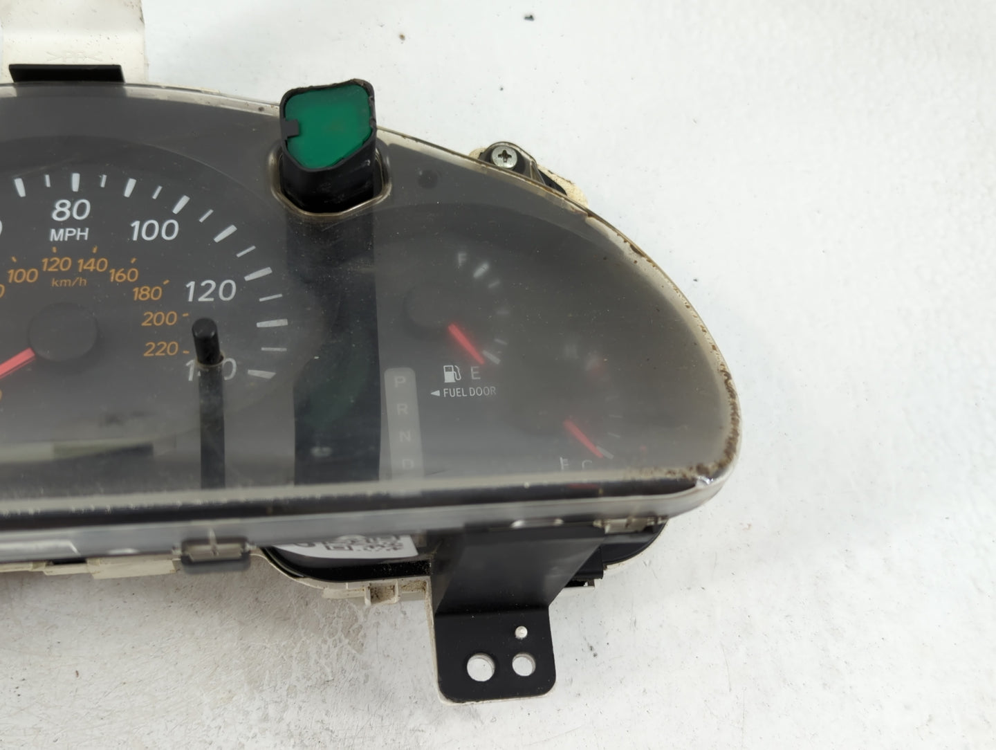 2004-2007 Toyota Highlander Instrument Cluster Speedometer Gauges Fits Fits 2004 2005 2006 2007 OEM Used Auto Parts - Oemuse