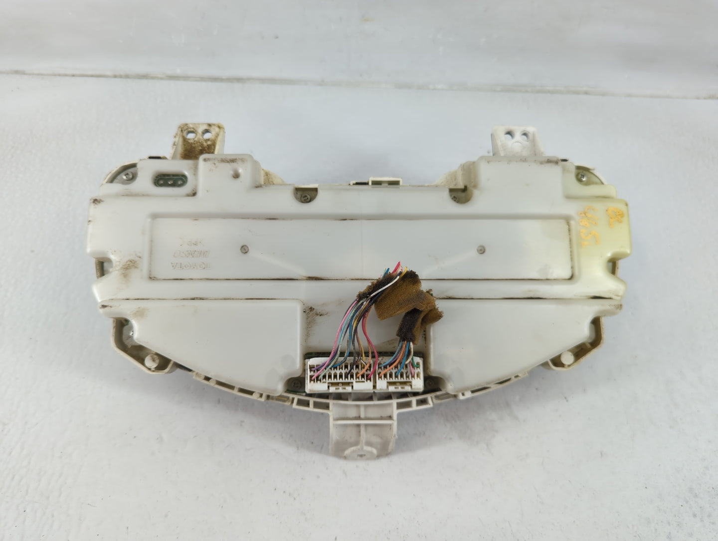 2004-2007 Toyota Highlander Instrument Cluster Speedometer Gauges Fits Fits 2004 2005 2006 2007 OEM Used Auto Parts - Oemuse