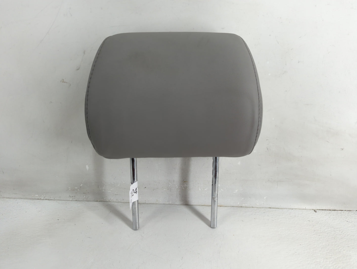 2006 Toyota Highlander Headrest Head Rest Front Driver Passenger Seat Fits OEM Used Auto Parts - Oemusedautoparts1.com