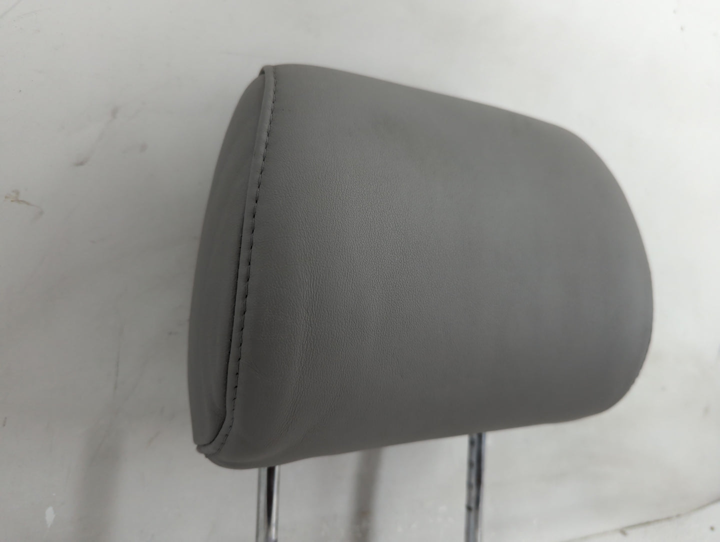 2006 Toyota Highlander Headrest Head Rest Front Driver Passenger Seat Fits OEM Used Auto Parts - Oemusedautoparts1.com