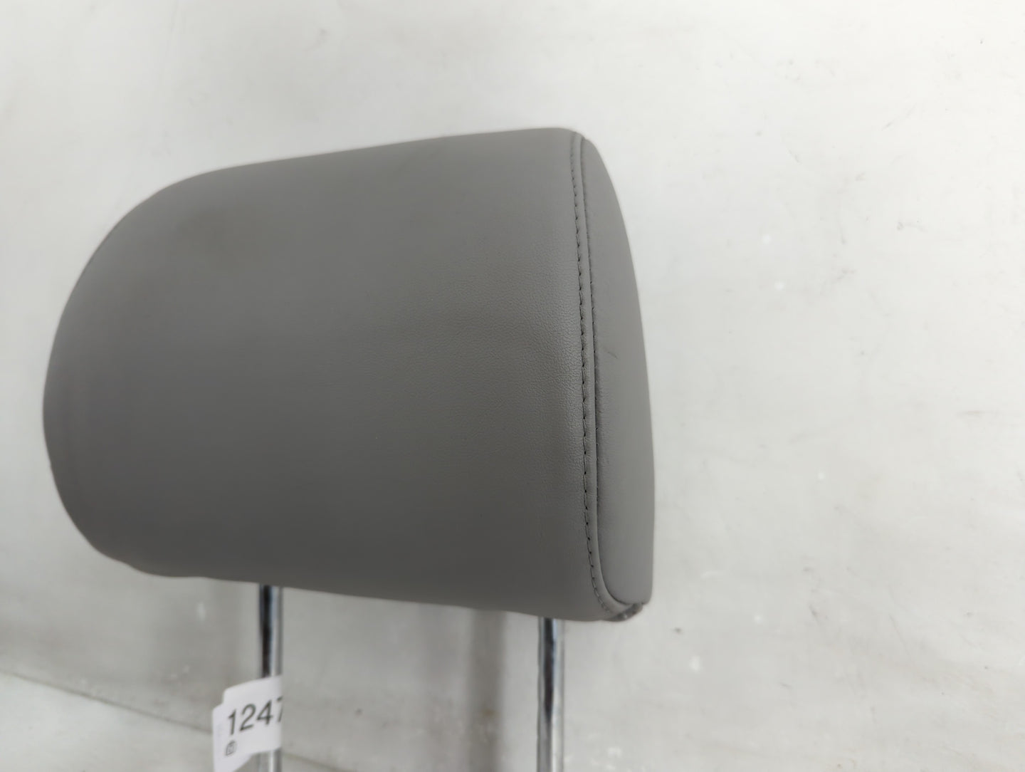 2006 Toyota Highlander Headrest Head Rest Front Driver Passenger Seat Fits OEM Used Auto Parts - Oemusedautoparts1.com