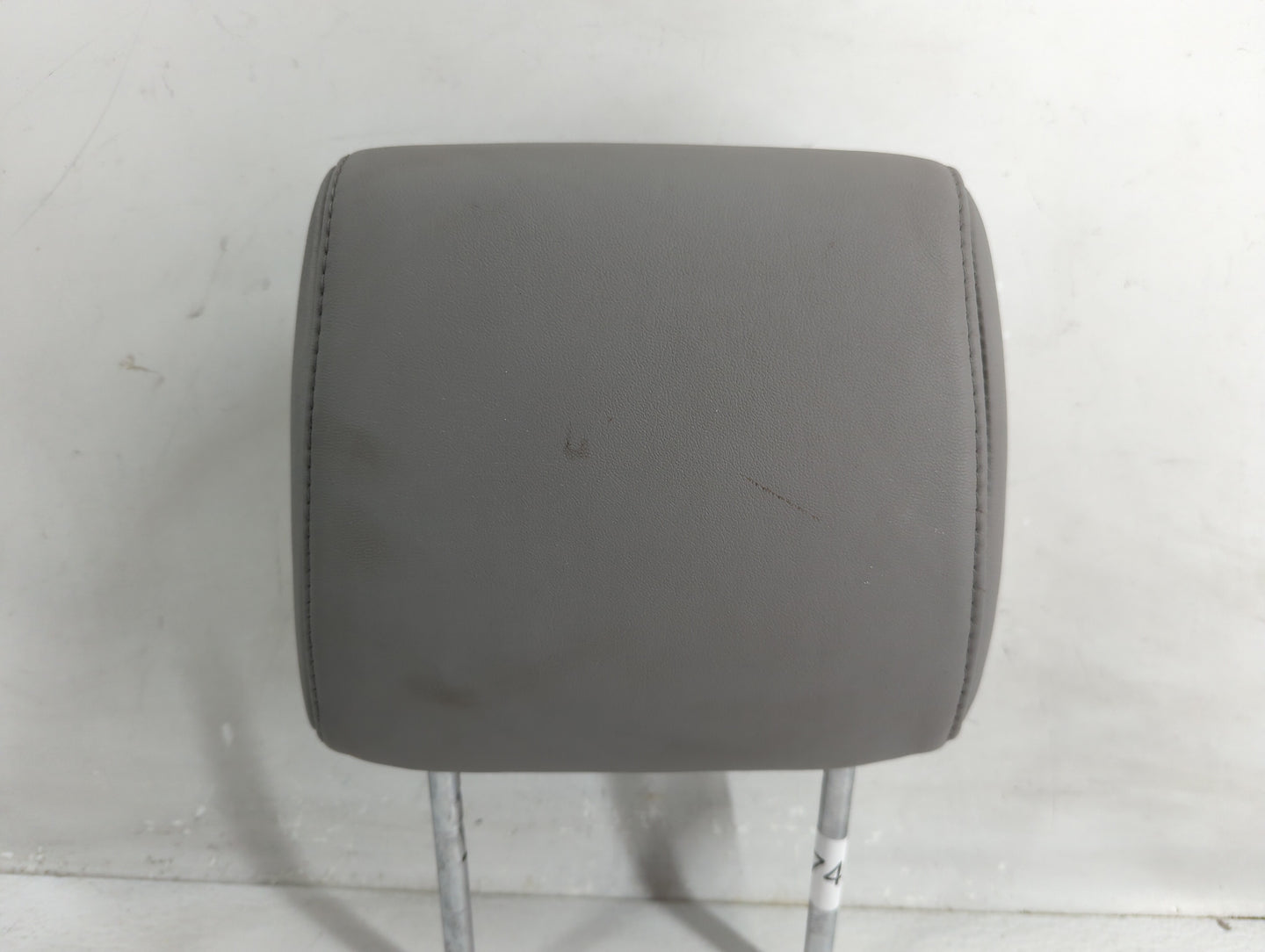 2006 Toyota Highlander Headrest Head Rest Front Driver Passenger Seat Fits OEM Used Auto Parts - Oemusedautoparts1.com