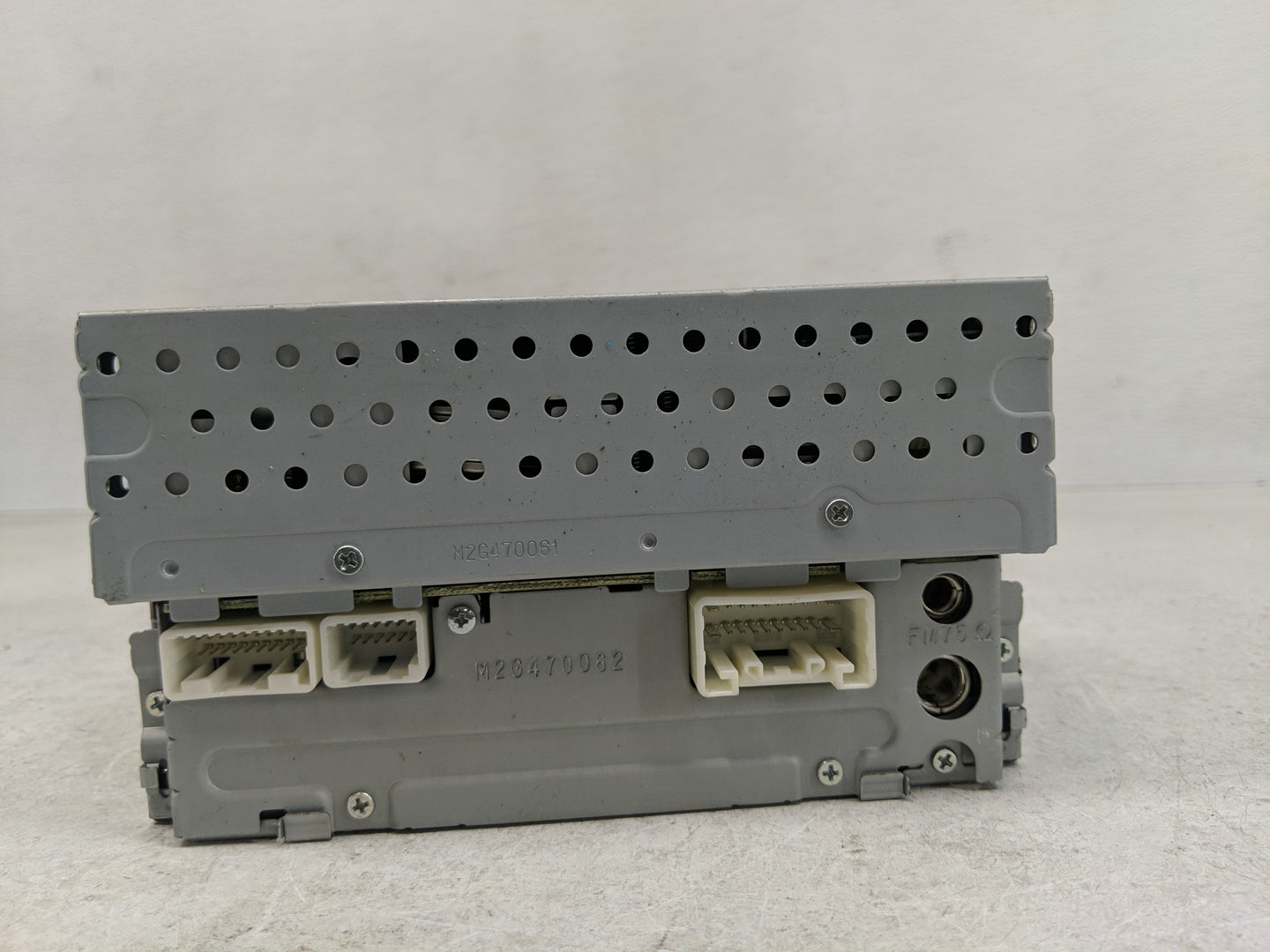 2004-2007 Toyota Highlander Radio AM FM Cd Player Receiver Replacement P/N:86120-48430 Fits Fits 2004 2005 2006 2007 OEM Use