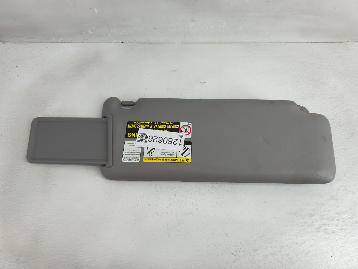 2004-2007 Toyota Highlander Sun Visor Shade Replacement Driver Left Mirror Fits Fits 2004 2005 2006 2007 OEM Used Auto Parts