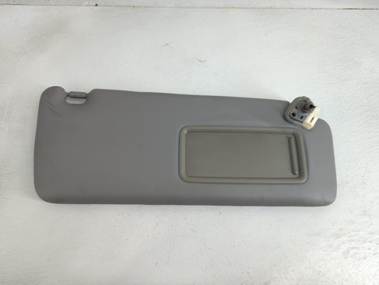 2004-2007 Toyota Highlander Sun Visor Shade Replacement Passenger Right Mirror Fits Fits 2004 2005 2006 2007 OEM Used Auto Parts