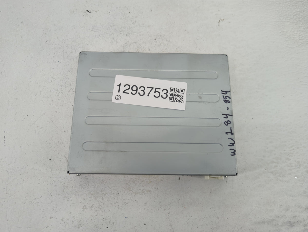 2004-2007 Toyota Highlander Information Radio Display Screen - Oemusedautoparts1.com