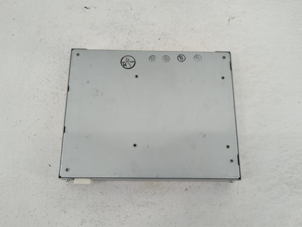2004-2007 Toyota Highlander Information Radio Display Screen - Oemusedautoparts1.com