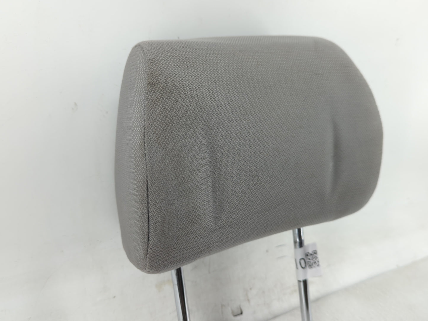 2004-2006 Toyota Highlander Headrest Head Rest Front Driver Passenger Seat Fits Fits 2004 2005 2006 OEM Used Auto Parts - Oe