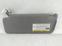 2004-2007 Toyota Highlander Sun Visor Shade Replacement Passenger Right Mirror Fits Fits 2004 2005 2006 2007 OEM Used Auto P