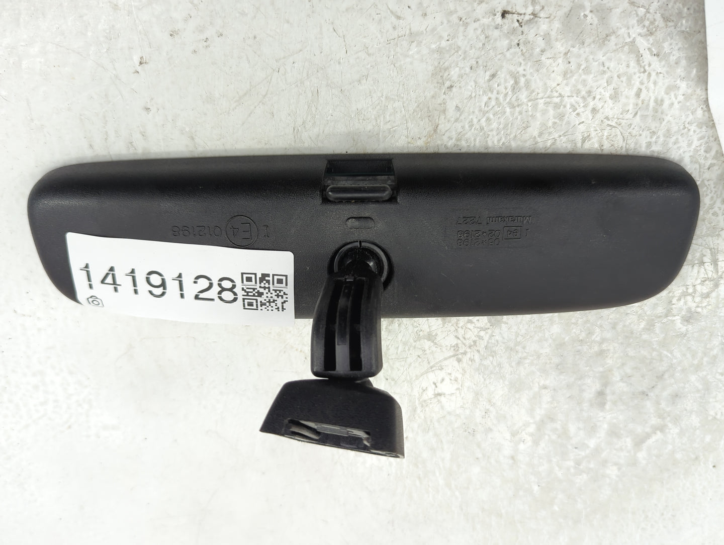 2001-2010 Toyota Highlander Interior Rear View Mirror Replacement OEM Fits OEM Used Auto Parts - Oemusedautoparts1.com