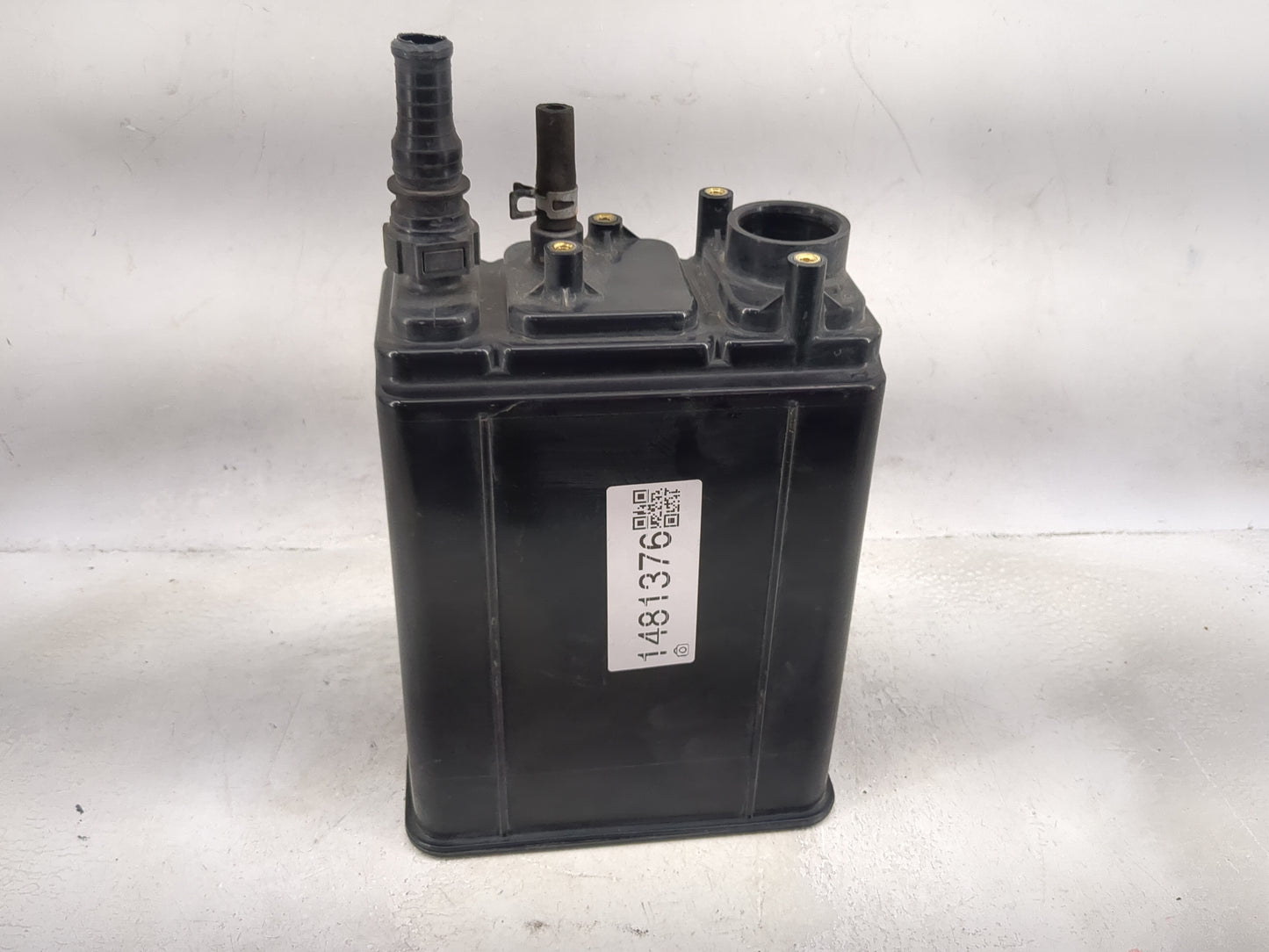 2006 Toyota Highlander Fuel Vapor Charcoal Canister - Oemusedautoparts1.com