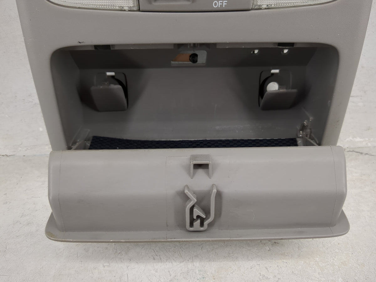 2006 Toyota Highlander Overhead Roof Console Gray - Oemusedautoparts1.com
