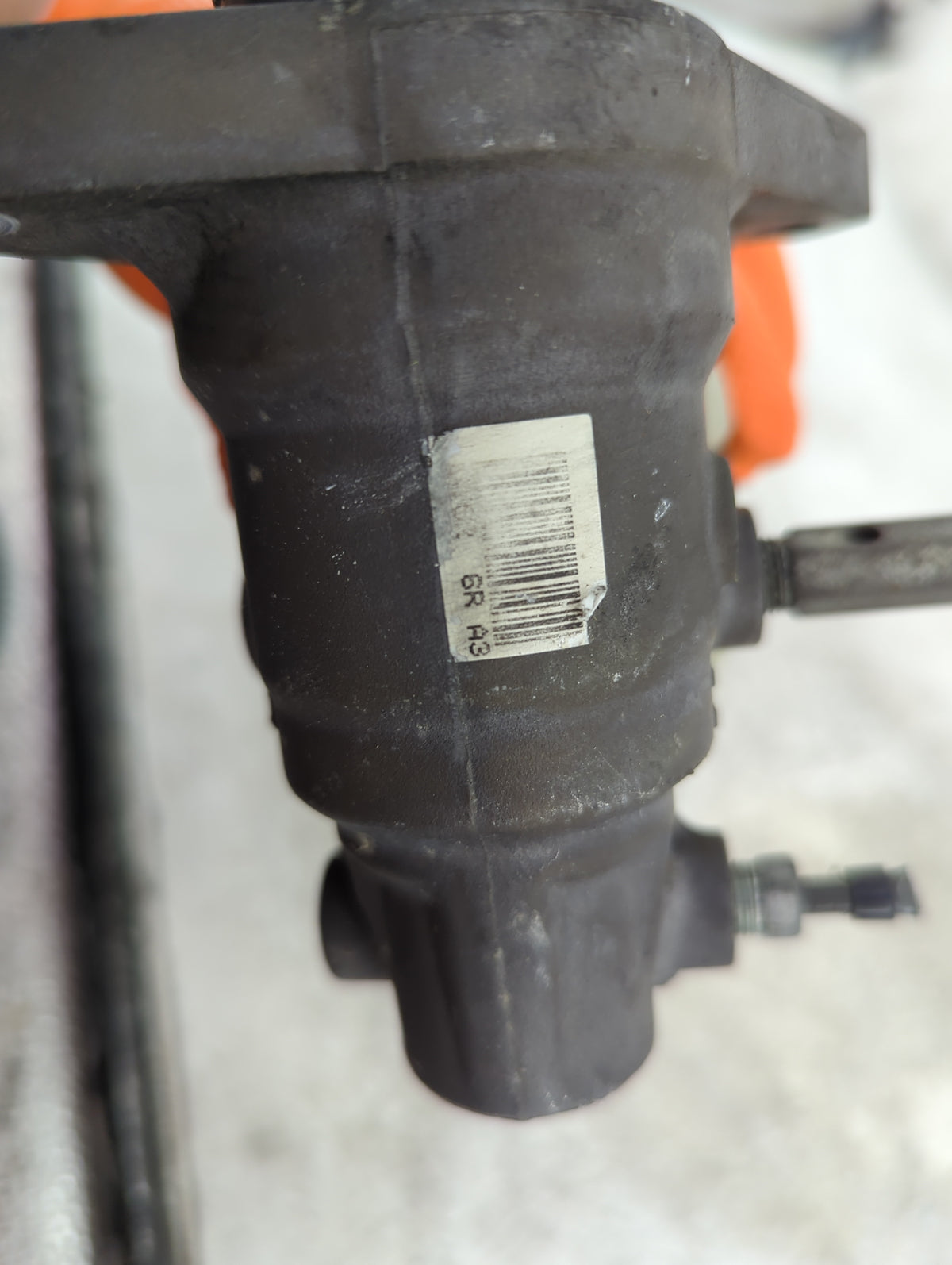 2004-2007 Toyota Highlander Brake Master Cylinder 1511898 - Oemusedautoparts1.com