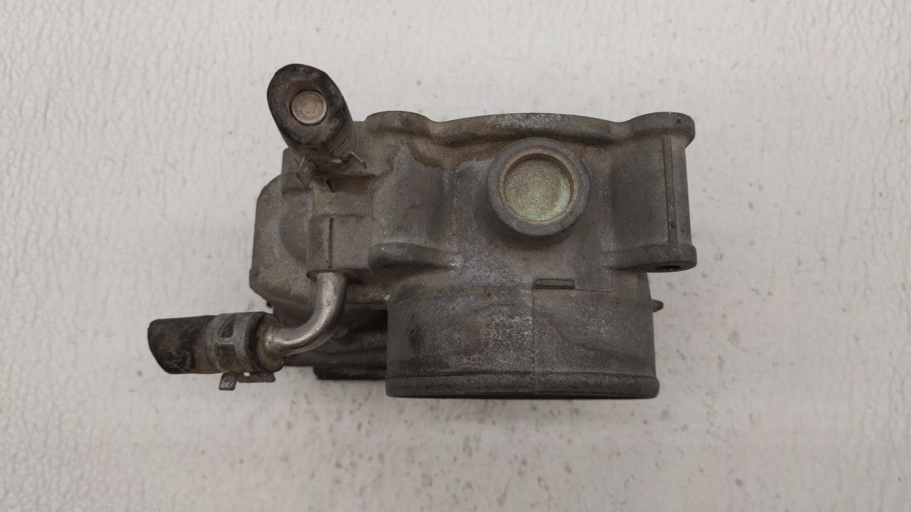 2004-2010 Toyota Highlander Throttle Body P/N:22030-0A020 22030-20060 Fits Fits 2003 2004 2005 2006 2007 2008 2009 2010 OEM 