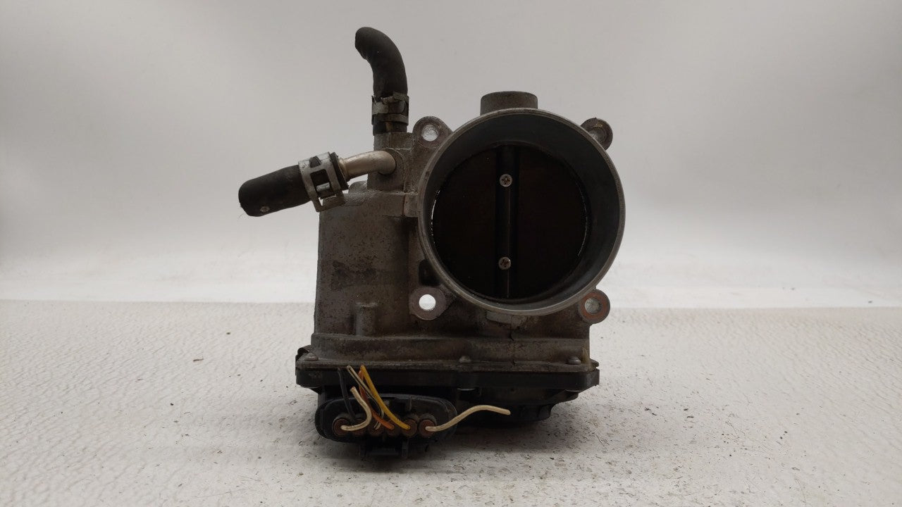2004-2010 Toyota Highlander Throttle Body P/N:22030-0A020 22030-20060 Fits Fits 2003 2004 2005 2006 2007 2008 2009 2010 OEM 