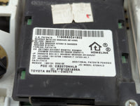 2004-2007 Toyota Highlander Overhead Roof Console Interior Dome Light - Oemusedautoparts1.com